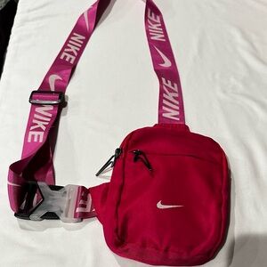 Nike Pink Mini Crossbody Bag Sling Chest Pack Adjustable Strap Small Pouch